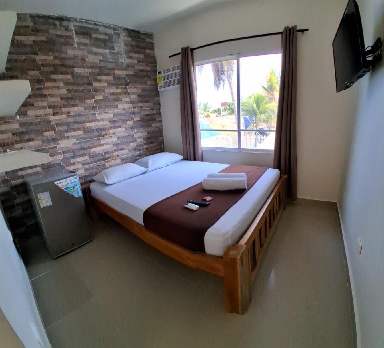 Hotel Playarena Coveñas Екстериор снимка