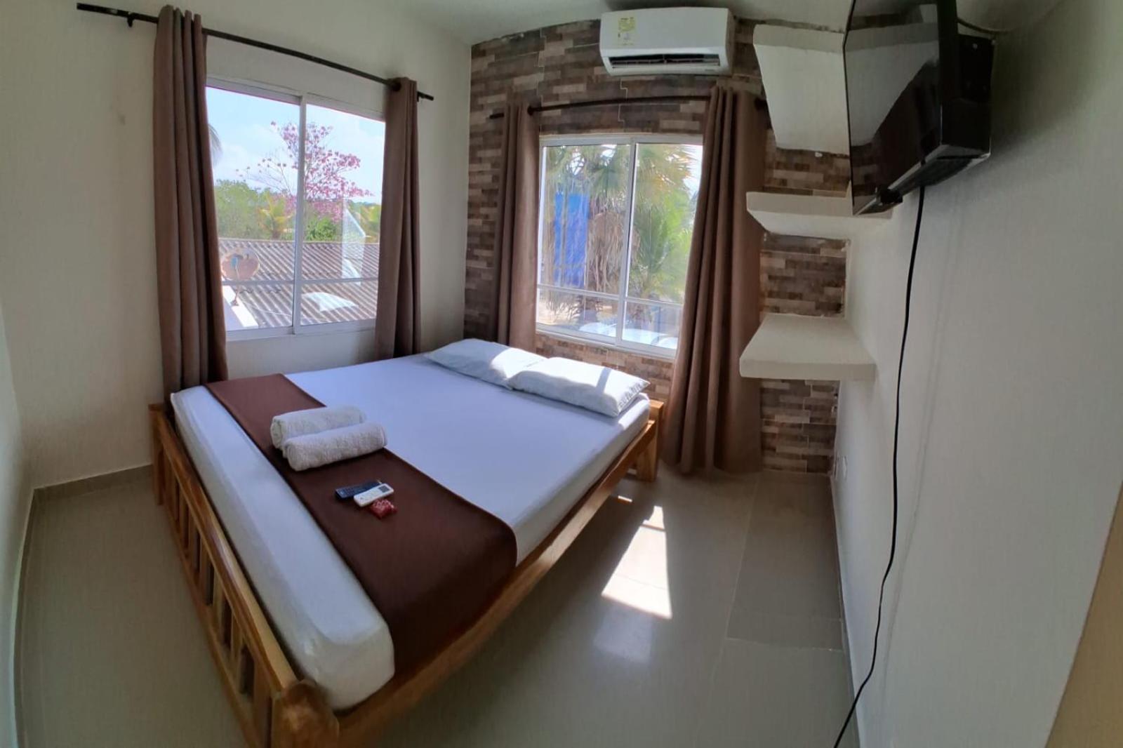 Hotel Playarena Coveñas Екстериор снимка
